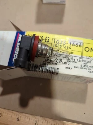 NEW OEM GENUINE GM AcDelco LIGHT LAMP BULB PHILIPS H9 12V 65W 10351666 Osram Ger - Image 1 of 3