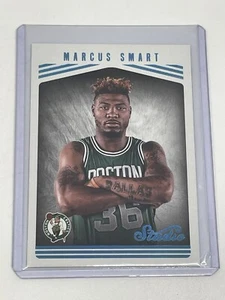 2016-17 Panini Studio Marcus Smart Studio Edition Parallelo Lucido - Foto 1 di 2