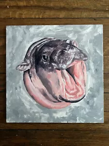 QUADRO ORIGINALE MOO DENG BABY IPPOPOTAMO RITRATTO - Foto 1 di 1