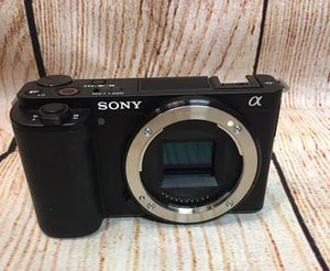 Sony Alpha ZV-E10 4K Kamera - Bild 1 von 24