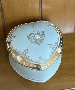 Vtg Lenwile Ardalt Trinket Box Heart Shaped Japan 6050 Blue Gold Porcelain w Lid - Picture 1 of 3