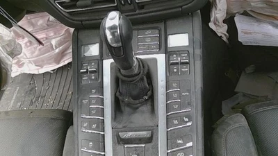20 PORSCHE MACAN Heater A/c Temperature Control w/drive mode and floor shifter - Image 1 of 4