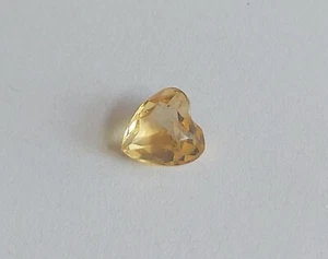 Light Citrine Heart Cut Faceted Gemstone 8x8x5mm 1.55ct - Picture 1 of 1
