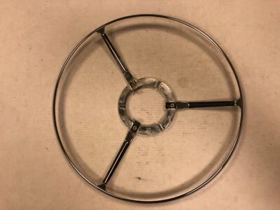 ALLARD 'P2 ' 1953-1954 — ANILLO CUERNO — LUCAS 3239195 — ANILLO BOCINA Foto 1 de 4