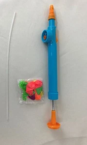 Nuevos globos bomba de agua para niños botella de tornillo bomba interruptor de acción con 10 globos - Imagen 1 de 1