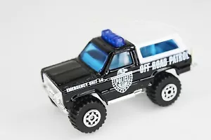 Matchbox 1983 4x4 Chevy Blazer Hot Rod 1:64 Scale Black White NICE - Picture 1 of 4