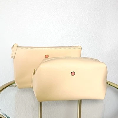 Bolsa de maquiagem e higiene pessoal BVLGARI Parfums – Conjunto de 2, bege – NOVA sem etiquetas - Imagem 1 de 4