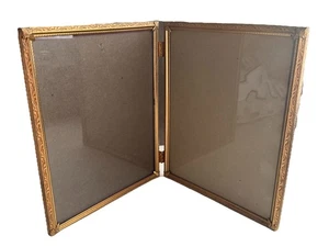 Marco de fotos de colección 8x10 doble bisagra adornado tono dorado independiente o colgante - Imagen 1 de 15