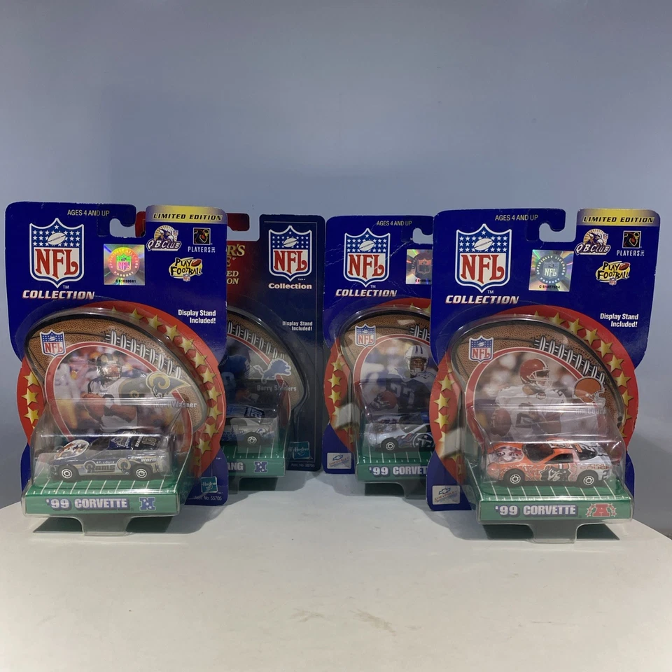 (4) Hasbro Winner's Circle Tim Couch/ETC NFL Cleveland Browns '99 Corvette. 1:64 - Image 1 of 4