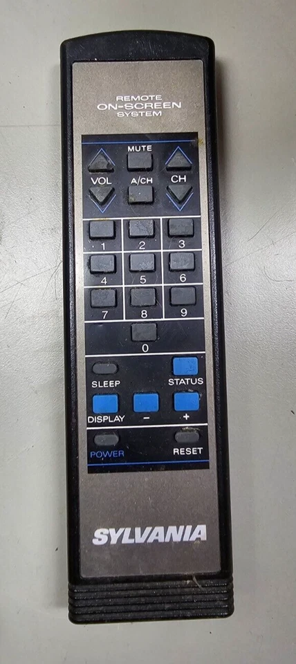 SYLVANIA 00T238AG-SA01 Télécommande TV Pour RLD359PE02 SPA4767205 RLX310WA05 - Photo 1/2