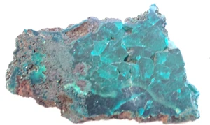 PEQUEÑA REBANADA PULIDA RARA DE CRISTALES DE DIOPTASA - 6,2 x 3,9 cms 37,97 gms - Imagen 1 de 6