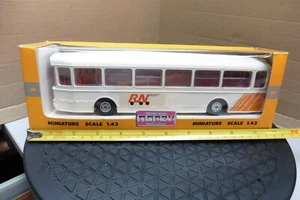 NOREV VINTAGE 1/43 AUTO BUS SAVIEM SC10U WHITE PLASTIC COACH No 98 BOXED R.N - Picture 1 of 6