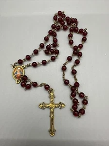 "Cuentas de vidrio rojo vibrante rosario vintage 20"" corazón de María centro tono dorado" - Imagen 1 de 9