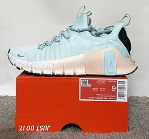 Size 6W- Nike Free Metcon 6 PRM Glacier Blue/Metallic Silver NBY HV5228-474 - Picture 1 of 5