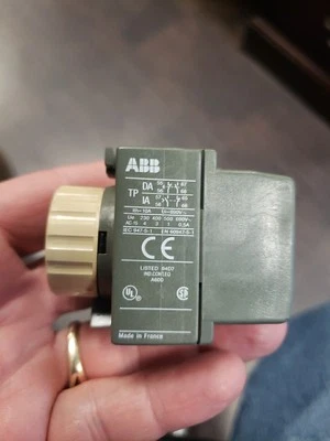CONTACTOR ABB TP180IA TEMPORIZADOR ADICIONAL TEMPORIZADOR 10-180S Foto 1 de 4