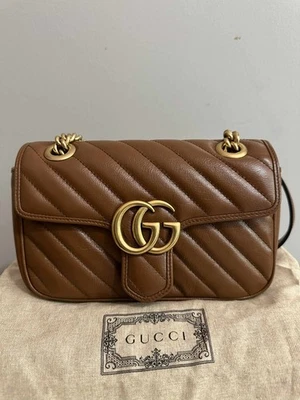 Gucci Marmont Bolso Mujer (Auténtico) 98% Nuevo Foto 1 de 4