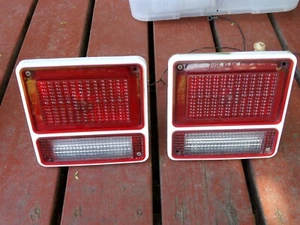 1971 - 1984 Chevrolet GMC G10 G20 G30 Van Tail Light Lamp Pair 5962560 72 73 74 - Picture 1 of 4