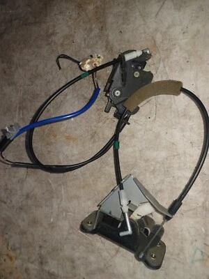 (2 piezas) 04-08 Juego de pestillos de puerta trasera derecha pasajero Mazda RX8 04-08 superior e inferior con cables Foto 1 de 4