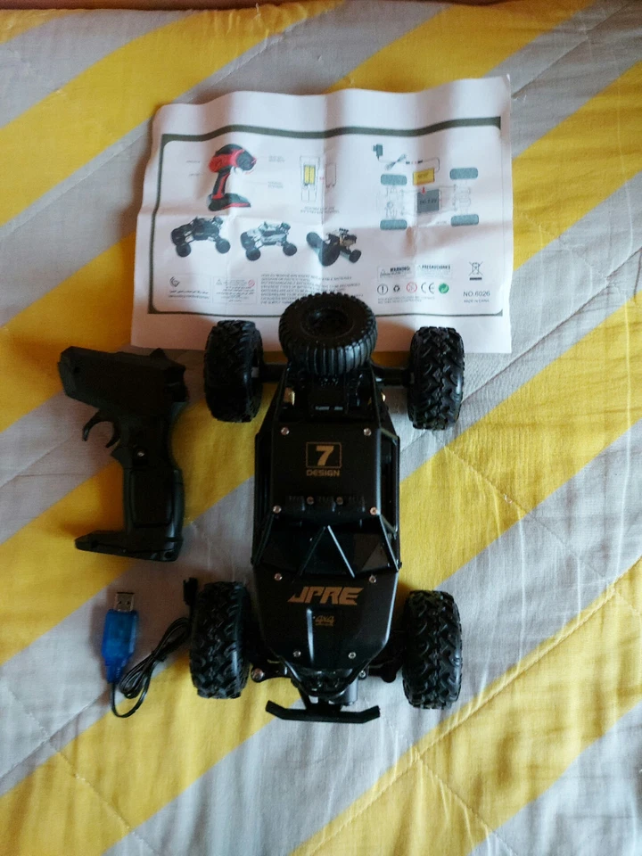 FUORISTRADA RADIOCOMANDATO da 2,4 GHz  - Immagine 1 di 3