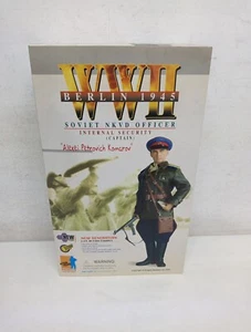 Alexei Petrovich Komarov Berlin 1945 Soviet ACTION FIGURE WWII 1/6 DRAGON-ZR-U21 - Foto 1 di 8