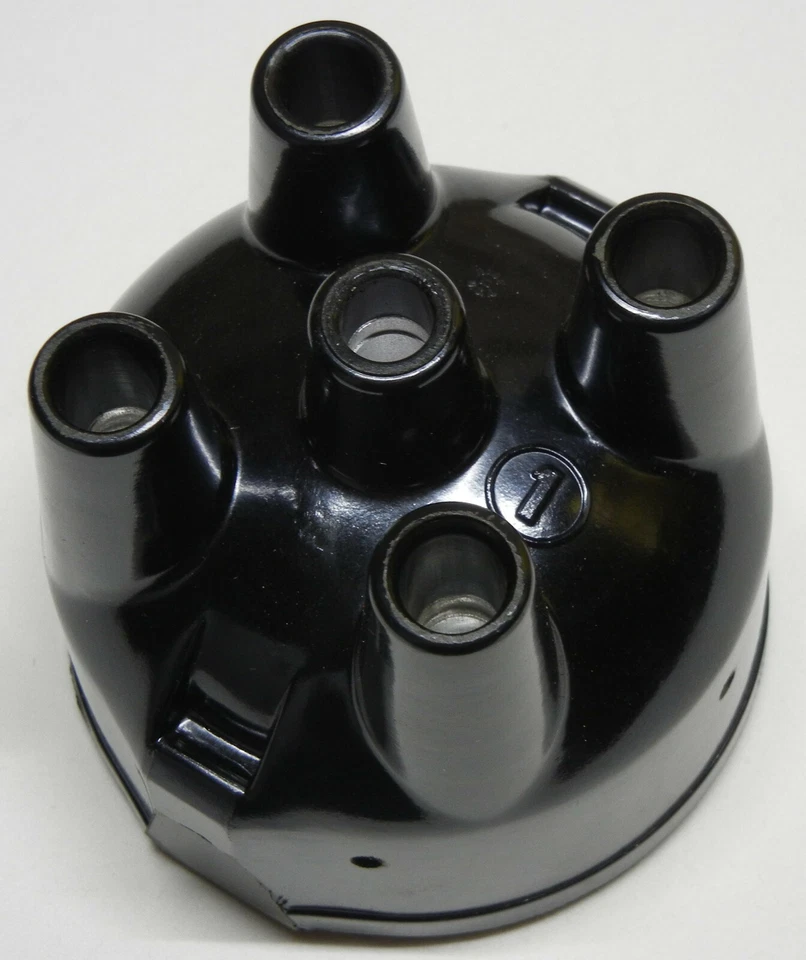 Farmall A, B, C, H, M, 200, 230, 300, 340, 400, 450, 47413DYC H4 Magneto Cap - Image 1 of 1