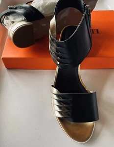 CLAUDIA CIUTI NEW IN THE BOX BLACK AND GOLD GLADIATOR FLAT SANDLE 8,5M - Picture 1 of 12