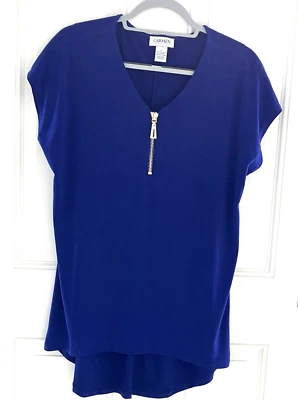 Carmen Marc Valvo Shirt Top Blue-Purple Size Large 1/4 Zip Short Sleeve Stretch - Image 1 of 4