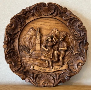 AUSTRIAN RESIN WALL HANGING PLATE - Picture 1 of 6