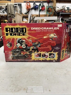 Robo Force Dred Crawler Robot Vehículo de Ataque Juguetes Ideal 1984 Nuevo en Caja Foto 1 de 4