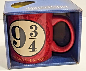 Silver Buffalo: Harry Potter 9 3/4 Hogwarts Express Red & Yellow 20 oz Mug Cup - Picture 1 of 7