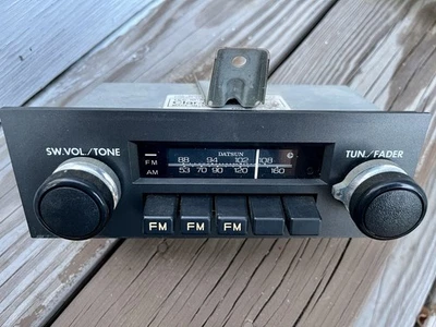 Vintage Datsun Car Radio FM AM Tuner with Tone Control Clarion - Image 1 of 4