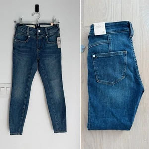 NWT PILCRO FOR ANTHROPOLOGIE Skinny Jeans Denim Women’s 26P Petite - Picture 1 of 12