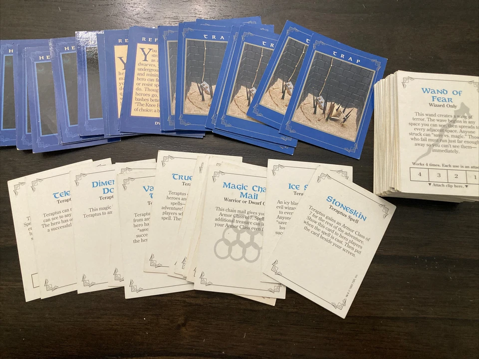 Dragon Strike Game #1400 - PLAYING CARDS (110) - TSR 1993 - Image 1 of 4