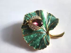 Vintage SP Emaille Lilie Pad Blatt Kristall Marienkäfer Duett Brosche Anstecknadel vergoldet - Bild 1 von 4