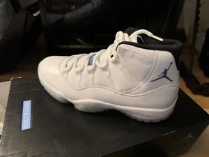 Jordan 11 Retro Legend Blue (2014) (DS)(9.5) - Picture 1 of 5