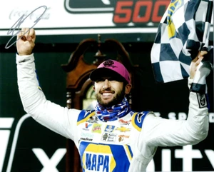 AUTOGRAPHED 2020 Chase Elliott #9 NAPA Racing MARTINSVILLE PLAYOFF RACE WIN (Vic - Picture 1 of 1