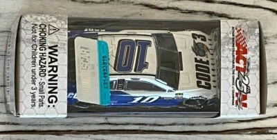 2017 Action Danica Patrick #10 Code 3 Associates 福特 Fusion 1/64 NASCAR LE — 第 1/4 张图片