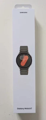 New Sealed Samsung Galaxy Watch 7 40mm SM-L300 Green Bluetooth WiFi L300NZGAEUA - Image 1 of 2