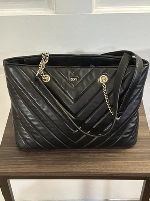 DKNY VERONICA BLACK TOTE EUC MSRP $268. - Image 1 of 4