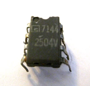 1pc Signetics 2504V Shift Register IC, (Like 1404A, for Apple 1) 2504 V rare - Picture 1 of 4