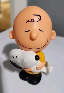McDonalds Happy Meal Toy 2015 Peanuts Charlie Brown Snoopy Bobble Head - Picture 1 of 3