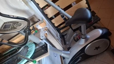 physionics EXBK06 Ergometro Cyclette Elettrico da Casa - Nera - Immagine 1 di 2