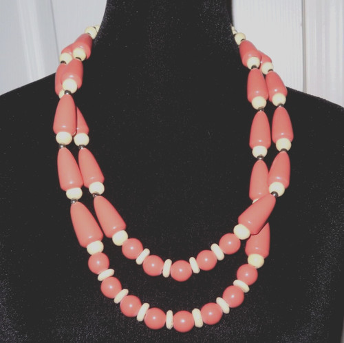 OFF WHITE Collana perle legno rosa e bianco sporco vintage anni 70 dischi chiusura tono argento