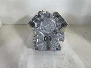 797510A Briggs & Stratton Short Block Modell 49M8 - Bild 1 von 6