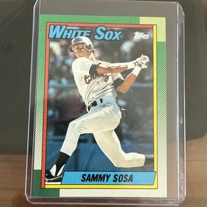 Error Card 1990 Topps Baseball #692 Sammy Sosa Rookie RC White Sox D.O.B ERROR - Picture 1 of 5