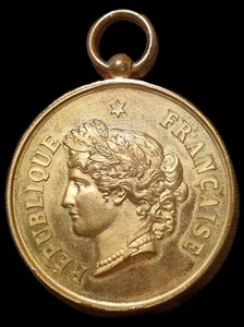 Medaglia della Repubblica Francese - Foto 1 di 2