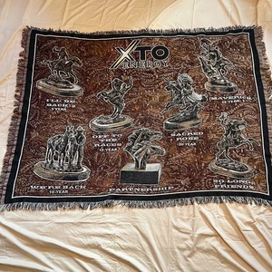 Vintage Western Throw Arazzo Coperta Cowboy XTO Premio Trofeo Marrone Chilmark - Foto 1 di 13