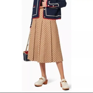 Zueco Gucci de cuero con hebilla de bambú y mordida de caballo en blanco talla 39,5/9,5 - Imagen 1 de 11