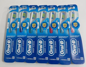 Lot of 7 Oral B Deep Clean Toothbrushes Medium Soft - Picture 1 of 1