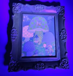 RETRO 1960s PYCHEDELIC SMALL PRINT MOD PLASTIC FRAME FUNKY GLOW W BLACK LIGHT - Picture 1 of 11